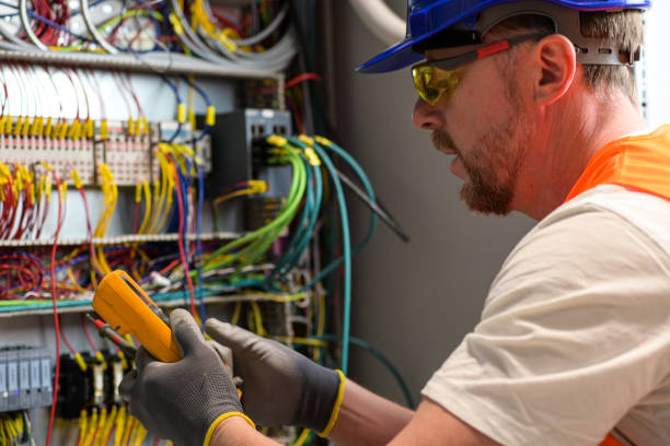 Best Commercial Electrician Services  in Strongsville, OH